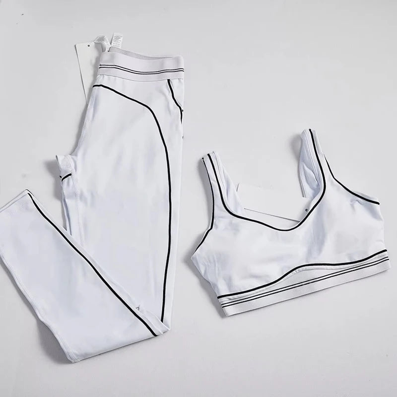 Women 2 Pieces Sports Set Seamless Tank Top High Waist Scrunch Seamless Shorts Sport Suit Workout Yoga Exercise Athletic Outfit