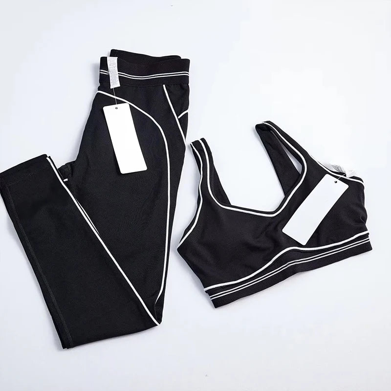 Women 2 Pieces Sports Set Seamless Tank Top High Waist Scrunch Seamless Shorts Sport Suit Workout Yoga Exercise Athletic Outfit