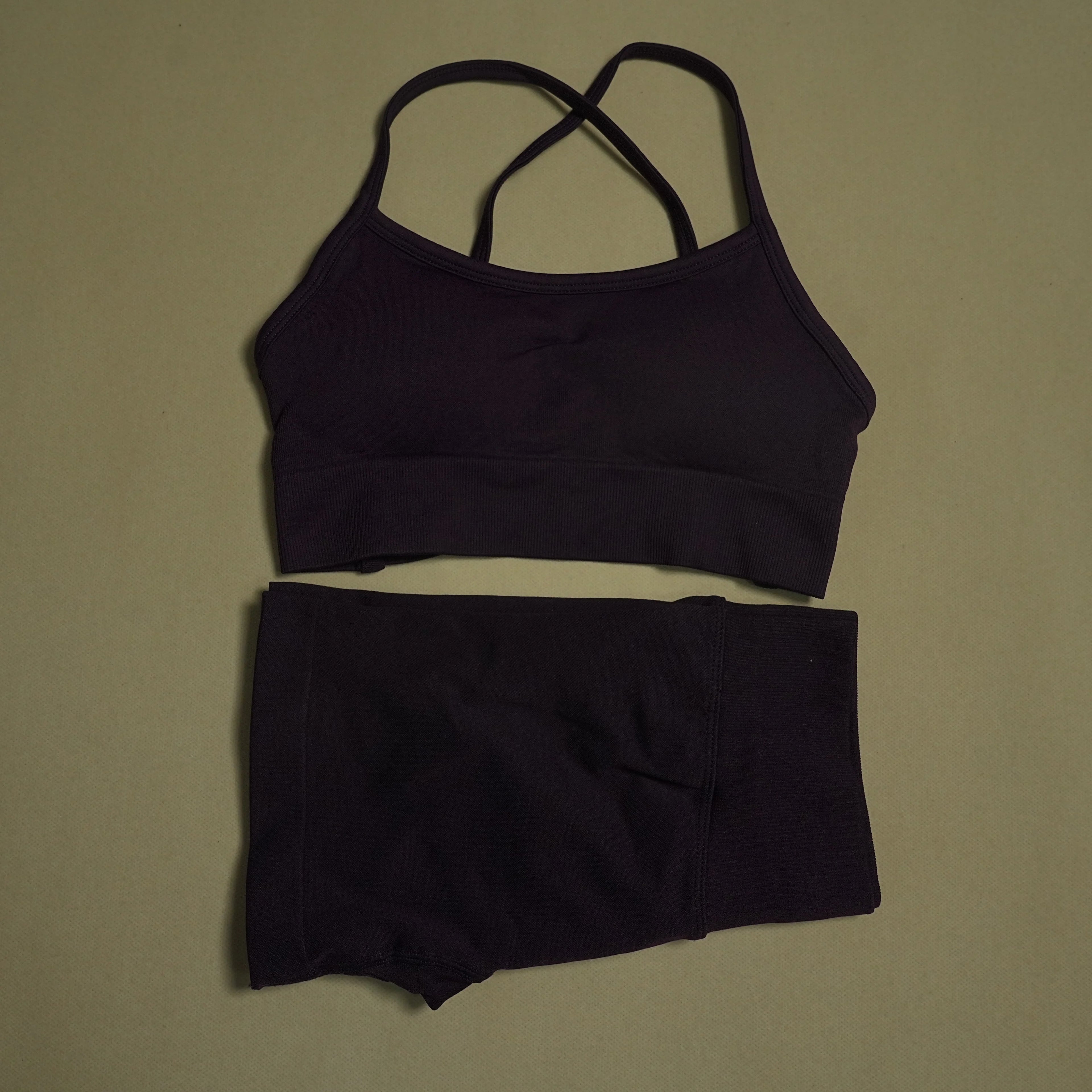 2 Pieces Yoga Gym Set Women Seamless Strappy Yoga Bra High Waist Workout Scrunch Shorts Sports Set Fitness Clothes Sportswear