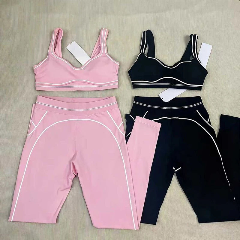 Women 2 Pieces Sports Set Seamless Tank Top High Waist Scrunch Seamless Shorts Sport Suit Workout Yoga Exercise Athletic Outfit