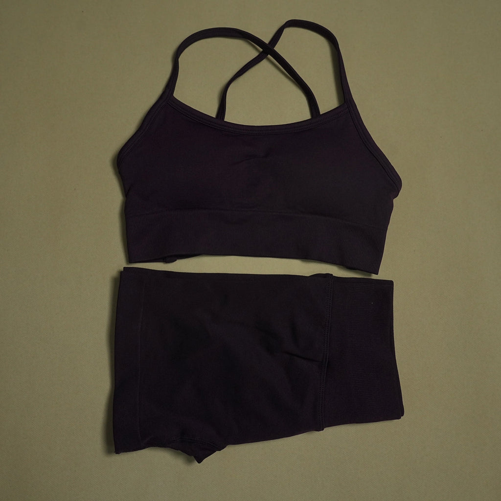 2 Pieces Yoga Gym Set Women Seamless Strappy Yoga Bra High Waist Workout Scrunch Shorts Sports Set Fitness Clothes Sportswear