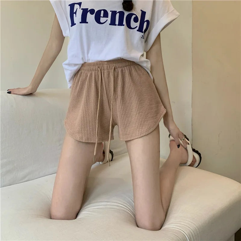 Women Striped Casual Shorts Korean Harajuku Loose All Match Sports Shorts Summer Fashion Simple Yoga Thin Mini Shorts Female