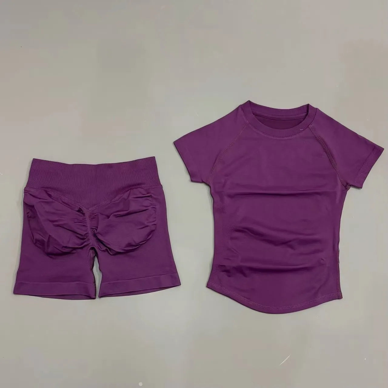 Ensemble Sport Femme 2 Pièces — Haut Manches Courtes + Short Legging Seamless